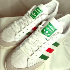 Adidas Americana
